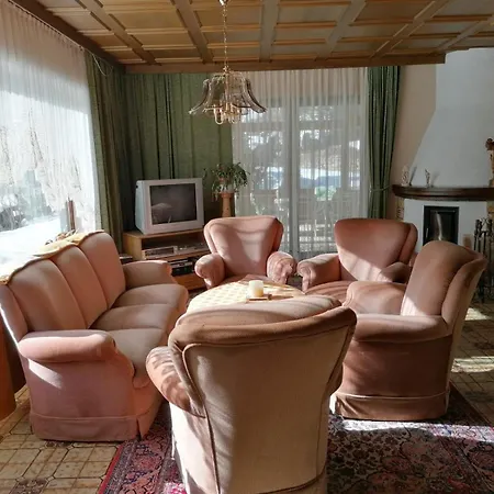 Gaestehaus Gruber בית נופש